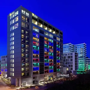 bmine-hotel-frankfurt-airport.frankfurtammainhotels.com/